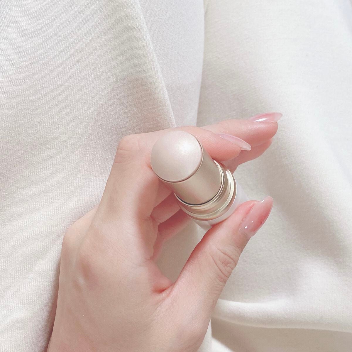 トゥルーディメンションラディアンスバーム/hince/スティックハイライトを使ったクチコミ(2枚目)