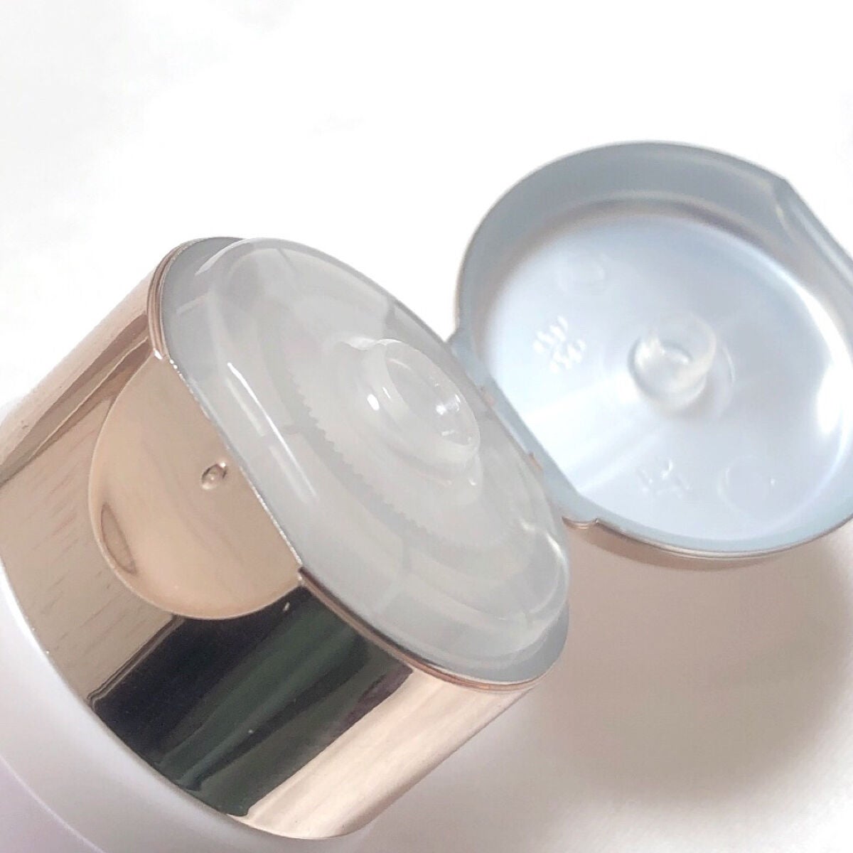 フレグランス リッチハンドクリーム (シャインマスカットティー)/フェルナンダ/ハンドクリームを使ったクチコミ(5枚目)