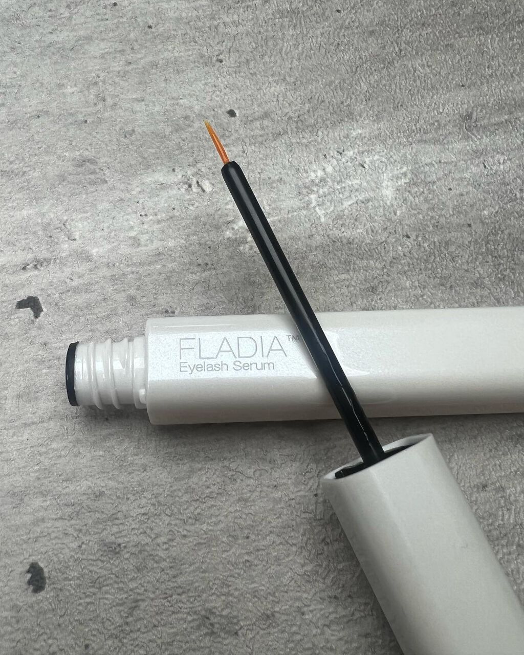 ayayan_yan on LIPS 「@fladia_nt様より育毛メーカーが開発した、FLADIA..」(2枚目)