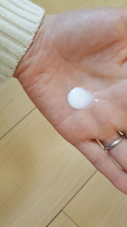 エルジューダ サントリートメントエマルジョン/エルジューダ/ヘアミルクを使ったクチコミ(3枚目)