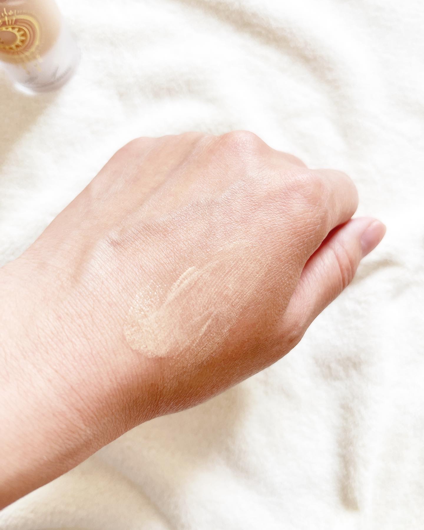 コラーゲンモイスチャースキンベース/illuN/化粧下地を使ったクチコミ（3枚目）