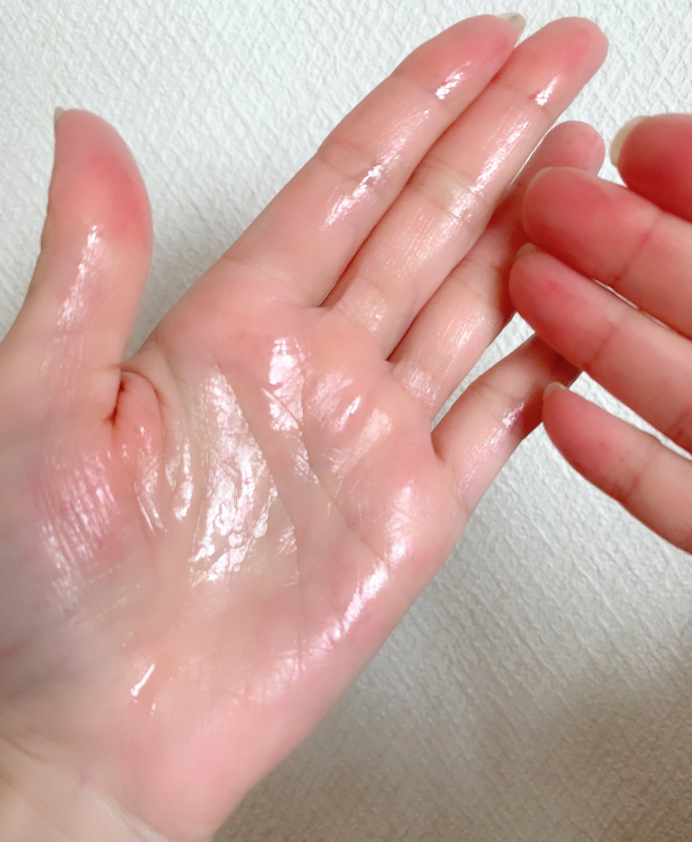 ヘアエッセンスオイル(モイスト)/cocone/ヘアオイルを使ったクチコミ(4枚目)