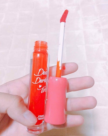 【エチュードハウスティント💄】
こんばんわ´•ᴥ•`
問題が発生しました･･･それは、まつ毛育成チャレンジに使っていた茶色のボトルの美容液をなくしてしまったのです。笑笑
なんということでしょう。それは困