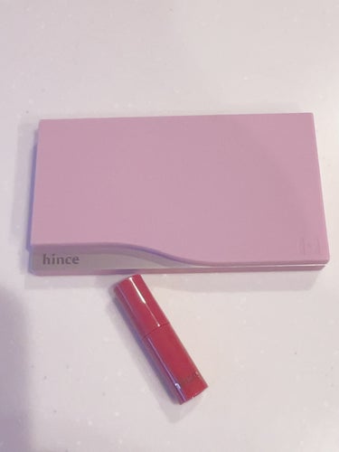 hince ニューデップスアイシャドウパレットのクチコミ「メガ割購入品〜🦭


🟣hince
　　ニューデップスアイシャドウパレット
　　09　イン・モ.....」（2枚目）