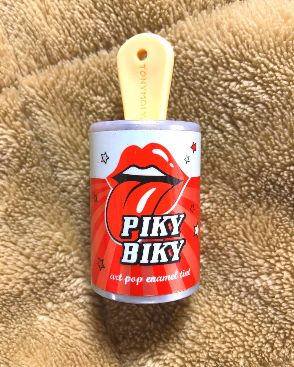 ピキビキ アートポップ エナメル ティント/TONYMOLY/リップティントを使ったクチコミ（1枚目）