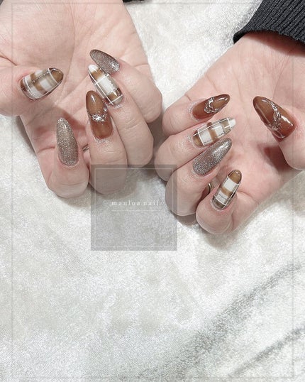 mauloa_nail on LIPS 「・ 新色マグネットとチェック柄♡いつもありがとうございます😍🌈..」(1枚目)