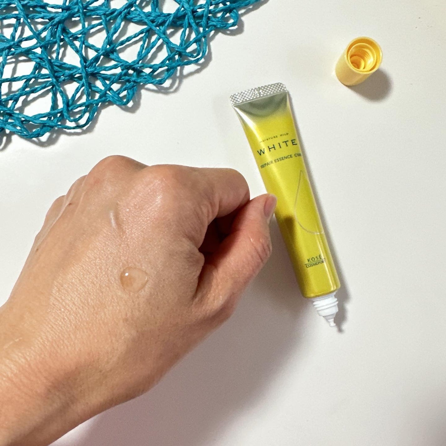 モイスチュアマイルドホワイトリペアエッセンス C100/モイスチュアマイルド ホワイト/美容液を使ったクチコミ(4枚目)