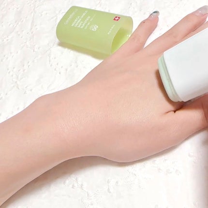 マデカダーマシールド セーフサンスティック(SPF50+ PA++++)/センテリアン24/日焼け止めスティックを使ったクチコミ(6枚目)