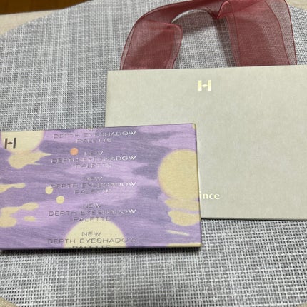 ニューデップスアイシャドウパレット/hince/アイシャドウパレットを使ったクチコミ(1枚目)