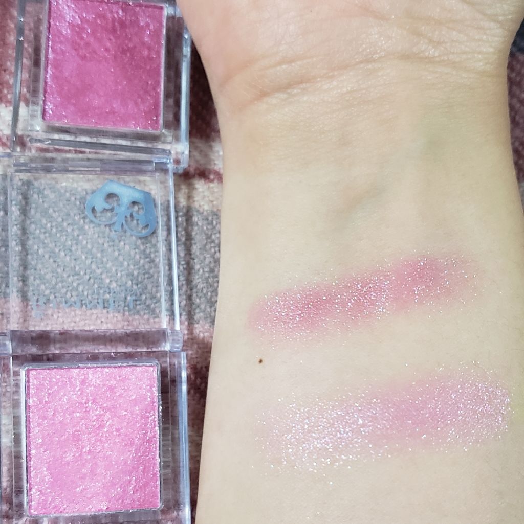 プリズム パウダーアイカラー/リンメル ロンドン/単色アイシャドウを使ったクチコミ（2枚目）