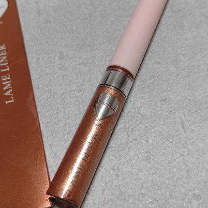 フーミー キララメライナー/WHOMEE/リキッドアイシャドウを使ったクチコミ(2枚目)