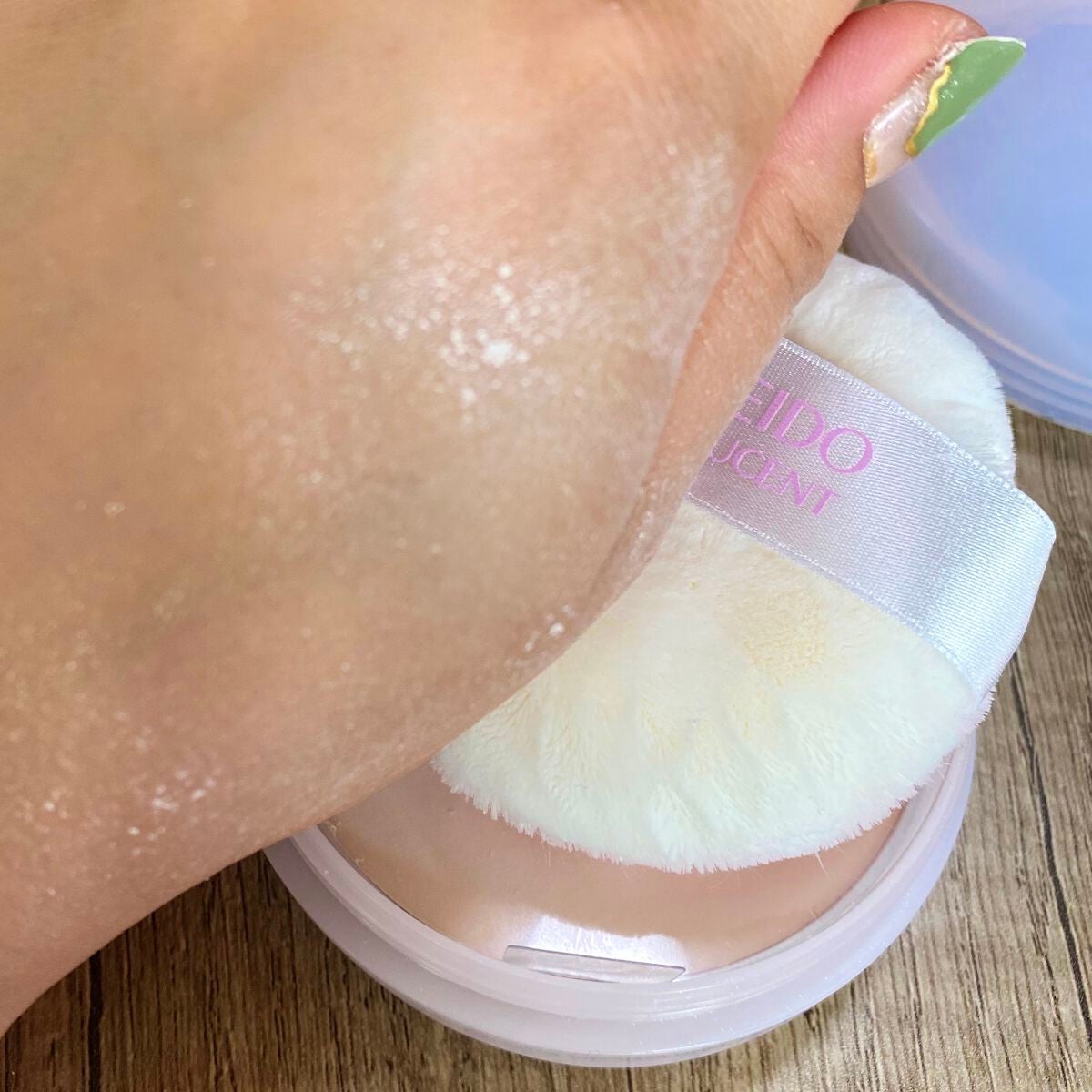 ホワイトルーセント ブライトニング スキンケアパウダー N/SHISEIDO/プレストパウダーを使ったクチコミ(4枚目)