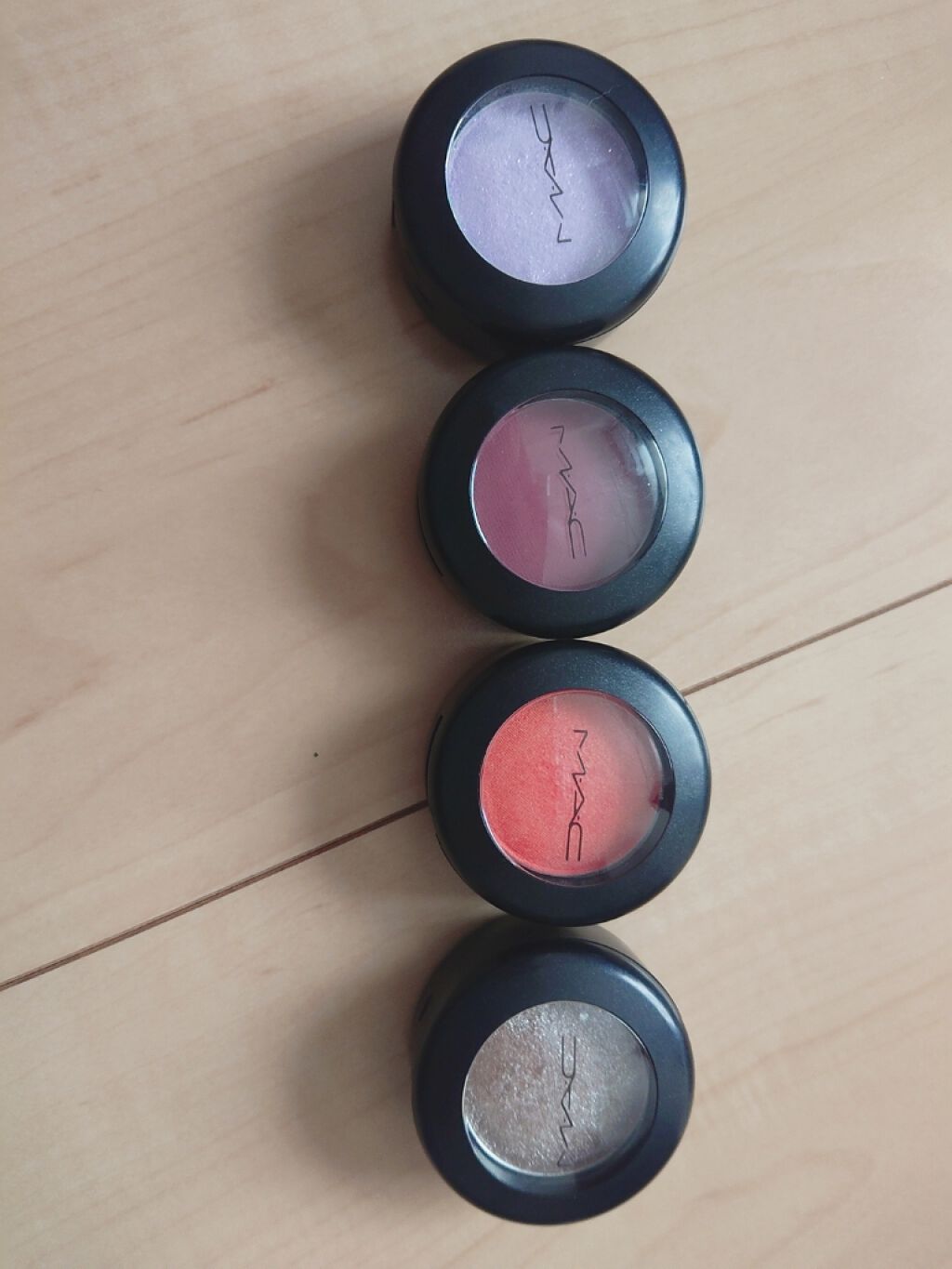 スモール アイシャドウ/M・A・C/単色アイシャドウを使ったクチコミ(1枚目)