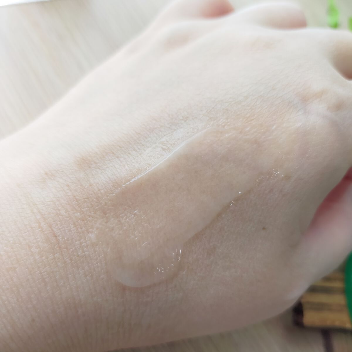 シカパンテノールスリーピングマスク/SNP/フェイスクリームを使ったクチコミ（2枚目）