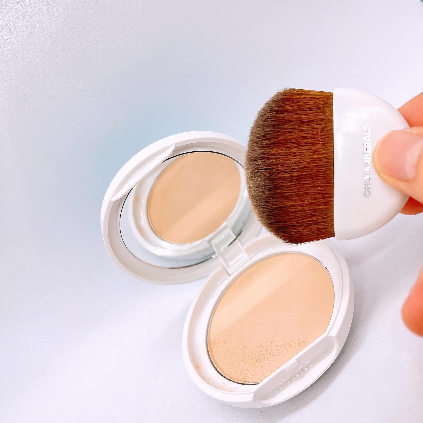 ミネラルUVパウダーS クールコンフォート/ONLY MINERALS/プレストパウダーを使ったクチコミ（3枚目）