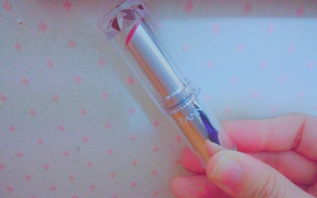 ラスティンググロスリップ/CEZANNE/口紅を使ったクチコミ(2枚目)