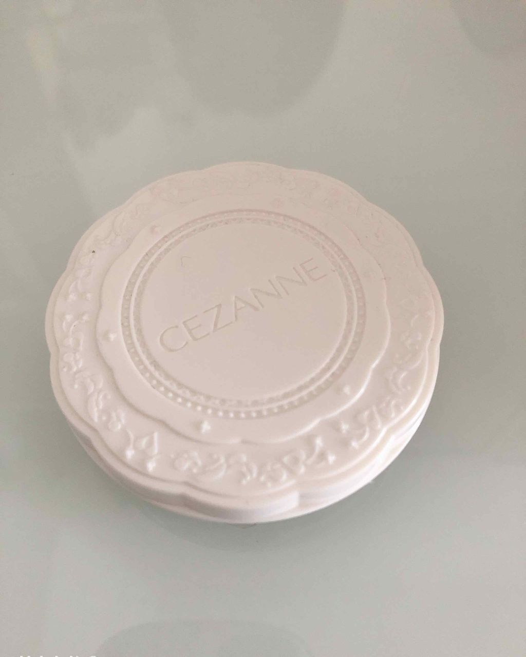 UVシルクカバーパウダー/CEZANNE/プレストパウダーを使ったクチコミ(2枚目)