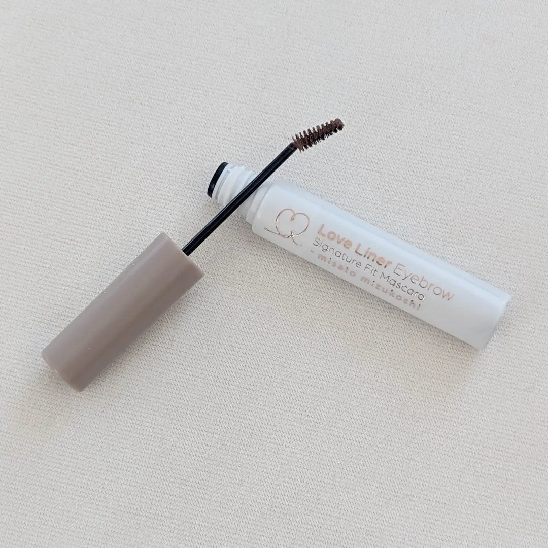 ラブ・ライナー シグネチャーフィットマスカラ MMC2<アイブロウ>/ラブ・ライナー/眉マスカラを使ったクチコミ(3枚目)