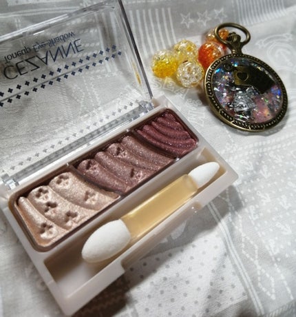 トーンアップアイシャドウ/CEZANNE/アイシャドウパレットを使ったクチコミ(2枚目)