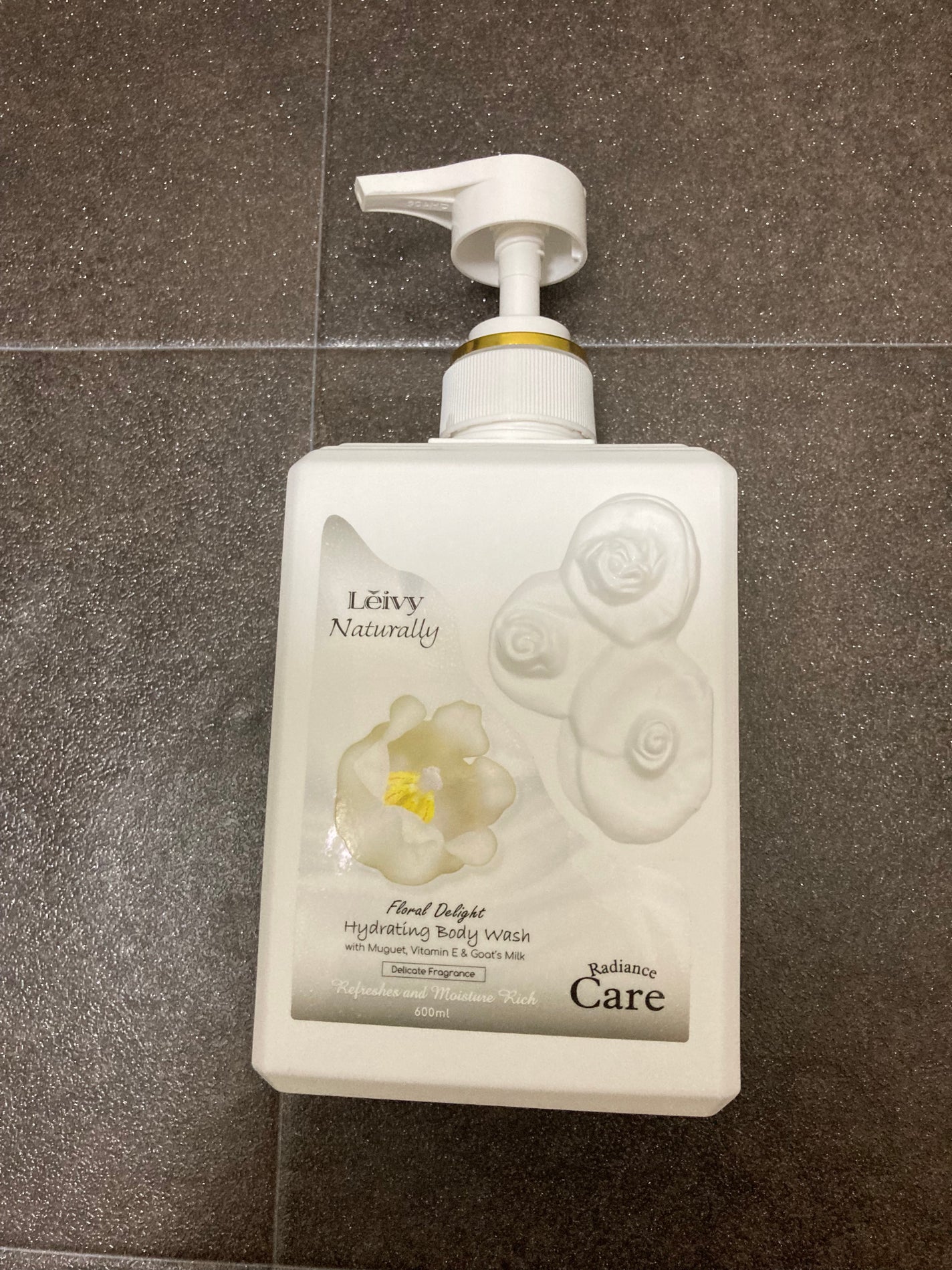ラディアンスボディシャンプー ミュゲ(スズラン)/Leivy/ボディソープを使ったクチコミ(1枚目)