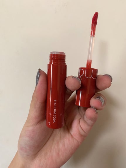 ジューシーラスティングティント/rom&nd/リップティントを使ったクチコミ(2枚目)