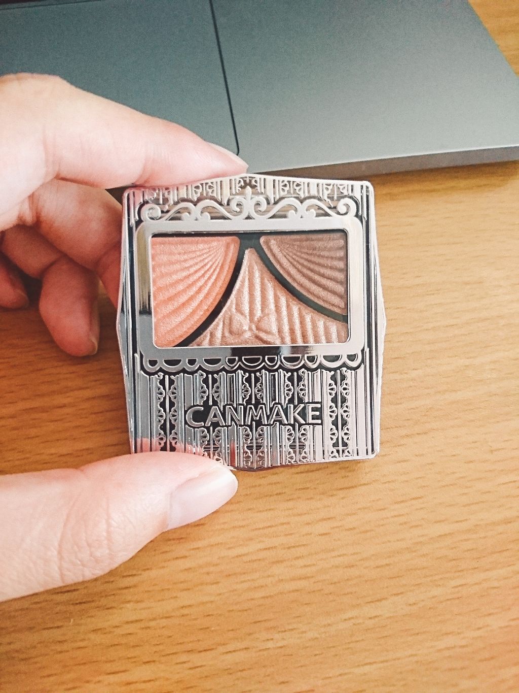 ジューシーピュアアイズ/キャンメイク/アイシャドウパレットを使ったクチコミ(1枚目)