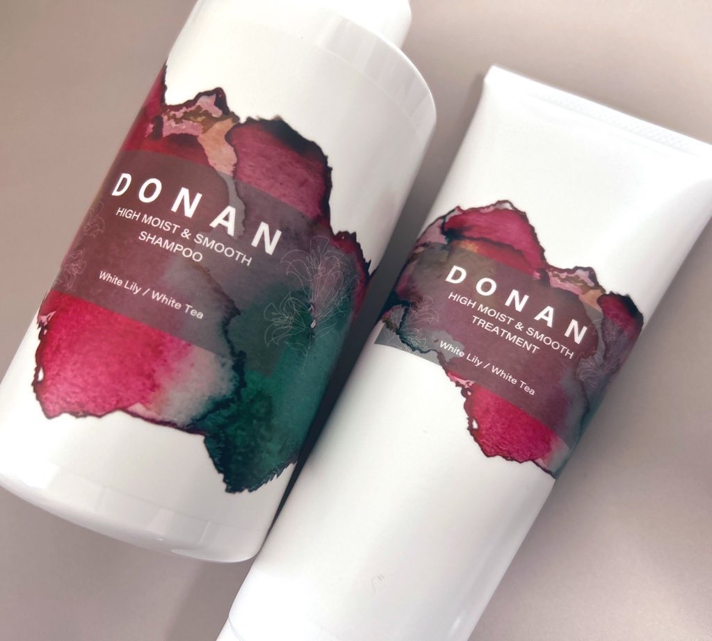 輝くわたしのヘアケアブランドDONAN様

シャンプー&トリートメント
いただきました✨

カリスマ美容師
エザキヨシタカさん共同開発。

泡立ちがよく美容成分たっぷりなので
洗い上がりもしっとりとぅるん🫧

髪の毛がやわらかくなったし
