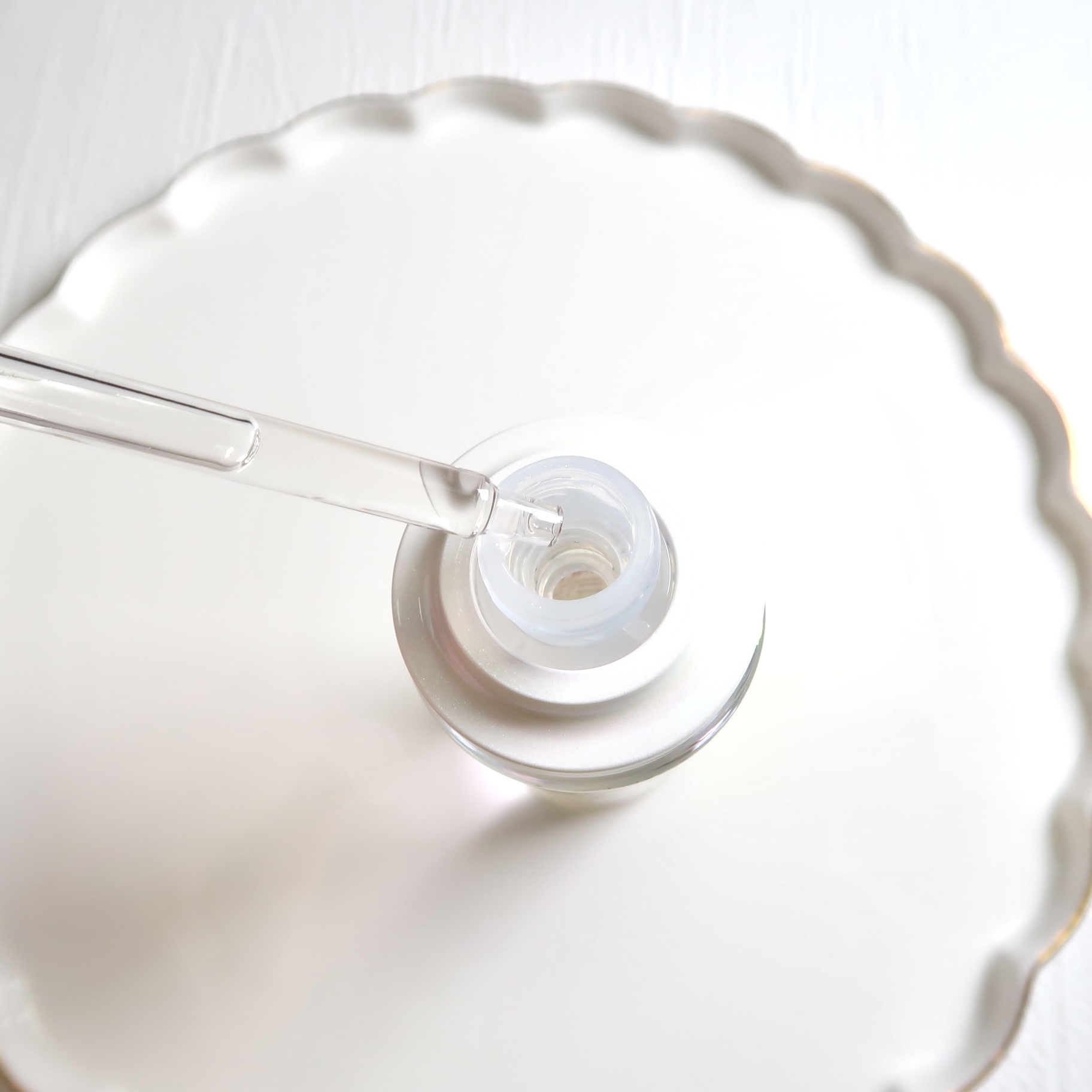 クラリフィック ブライトニング セラム/LANCOME/美容液を使ったクチコミ（3枚目）