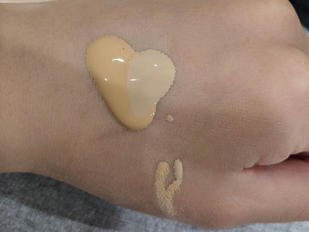 ヴィザジスト タン ルストレ/アレクサンドル ドゥ パリ/リキッドファンデーションを使ったクチコミ（2枚目）