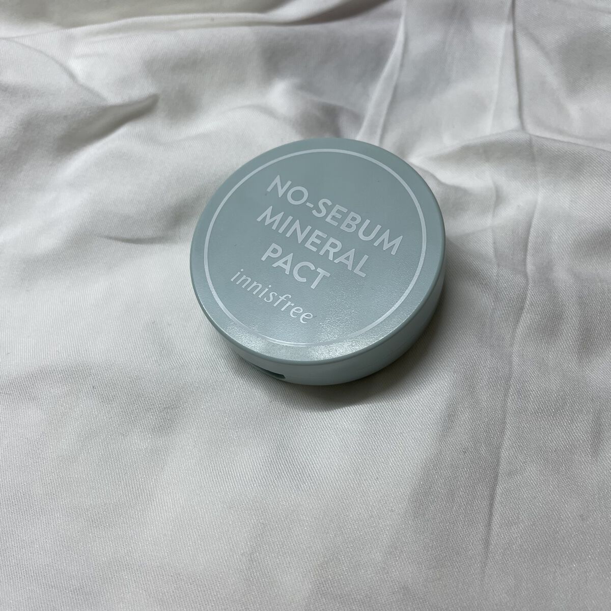 ノーセバム　ミネラルパウダー　N/innisfree/ルースパウダーを使ったクチコミ（2枚目）