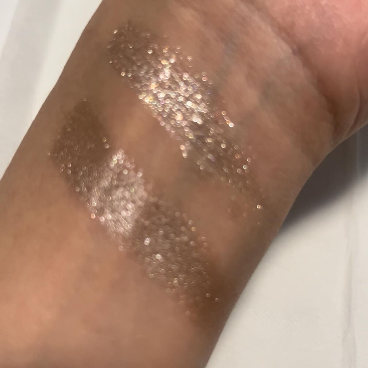 アディクション ザ アイシャドウ スパークル/ADDICTION/単色アイシャドウを使ったクチコミ(4枚目)