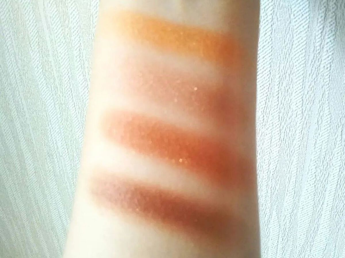 UR GLAM　POWDER EYESHADOW/U R GLAM/単色アイシャドウを使ったクチコミ（3枚目）