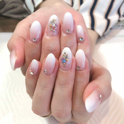 ゆっぴ*. on LIPS 「ネイルを変えました💓そしてコスメを買いに行って来ました💓コスメ..」(2枚目)