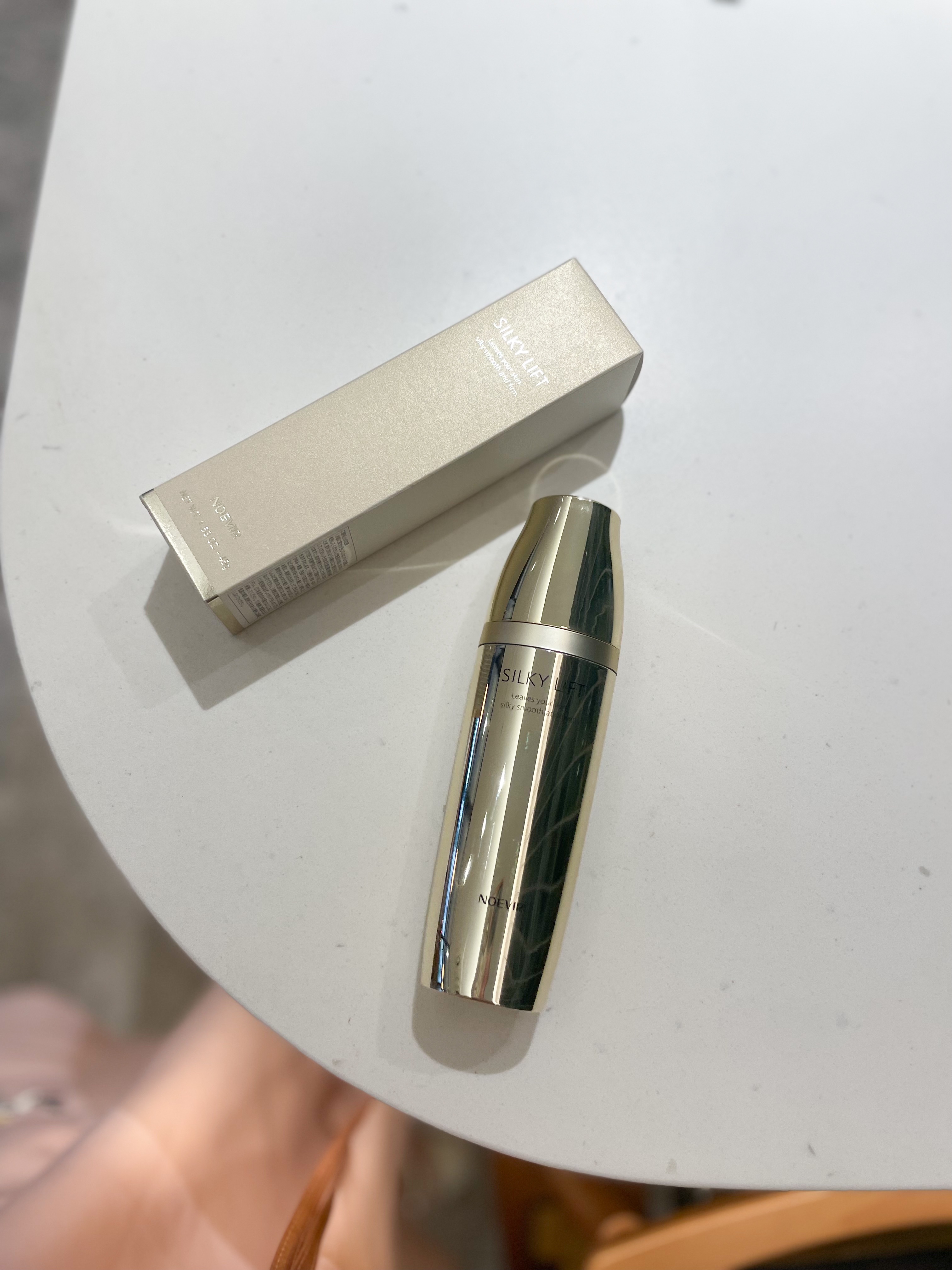 試してみた】ノエビア ノエビア シルキーリフトの効果・肌質別の