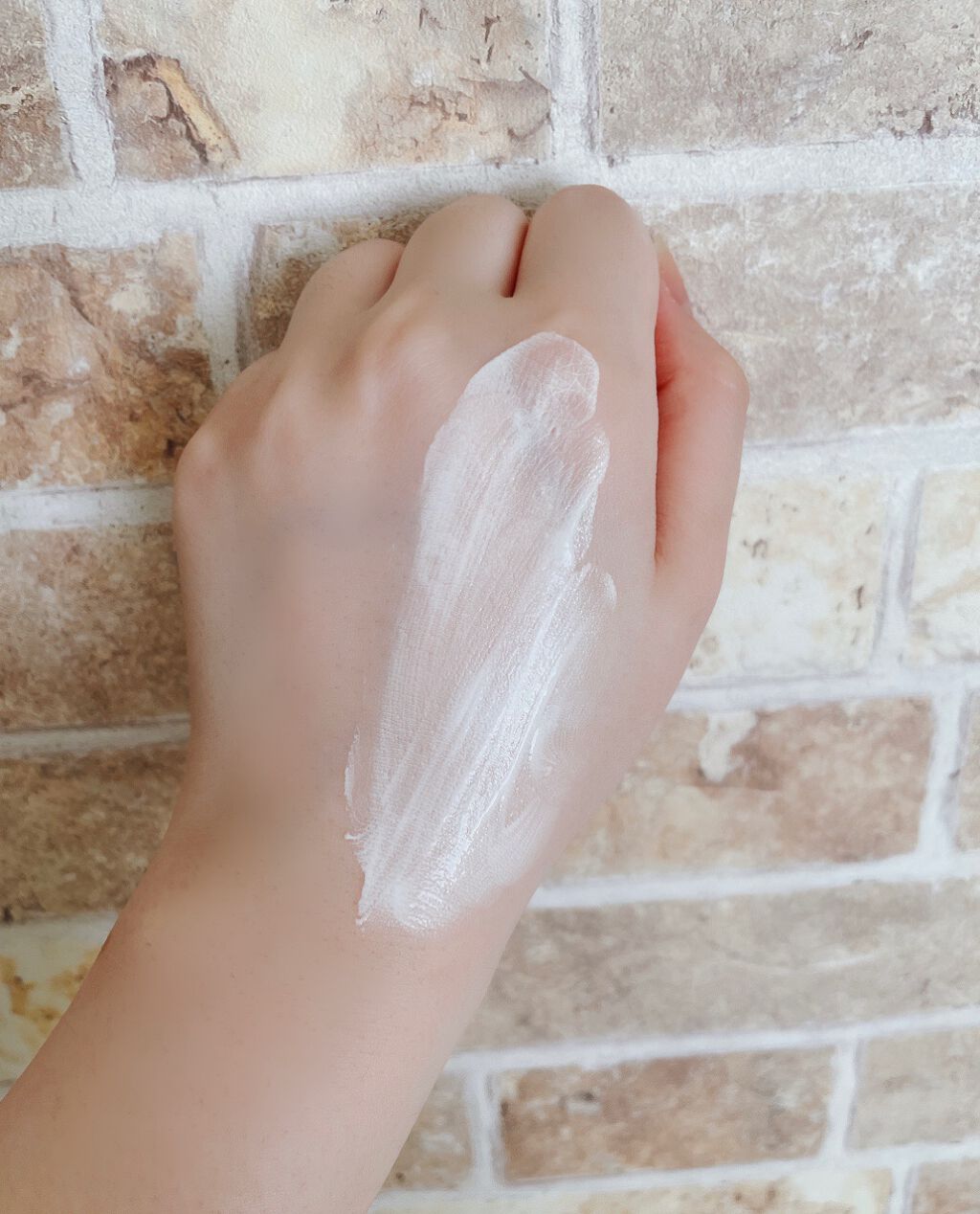 ホワイトUVジェル/DAISO/日焼け止めジェルを使ったクチコミ（3枚目）