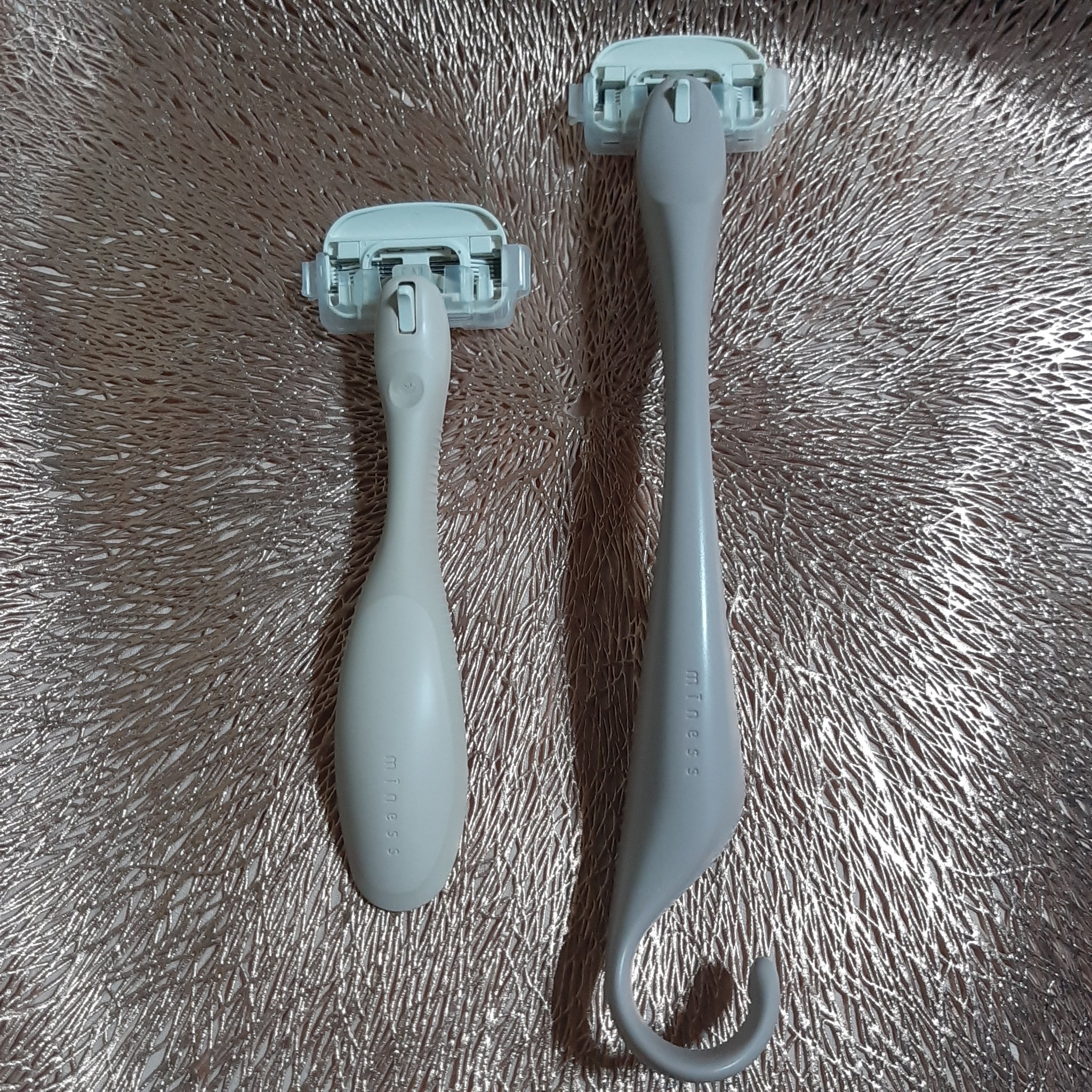 miness 背中用カミソリ/貝印/シェーバーを使ったクチコミ（2枚目）