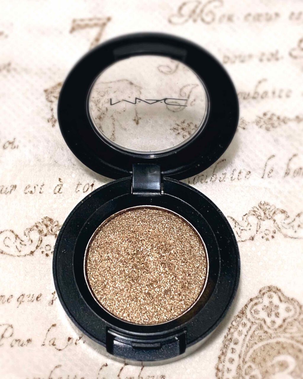 スモール アイシャドウ/M・A・C/単色アイシャドウを使ったクチコミ(3枚目)