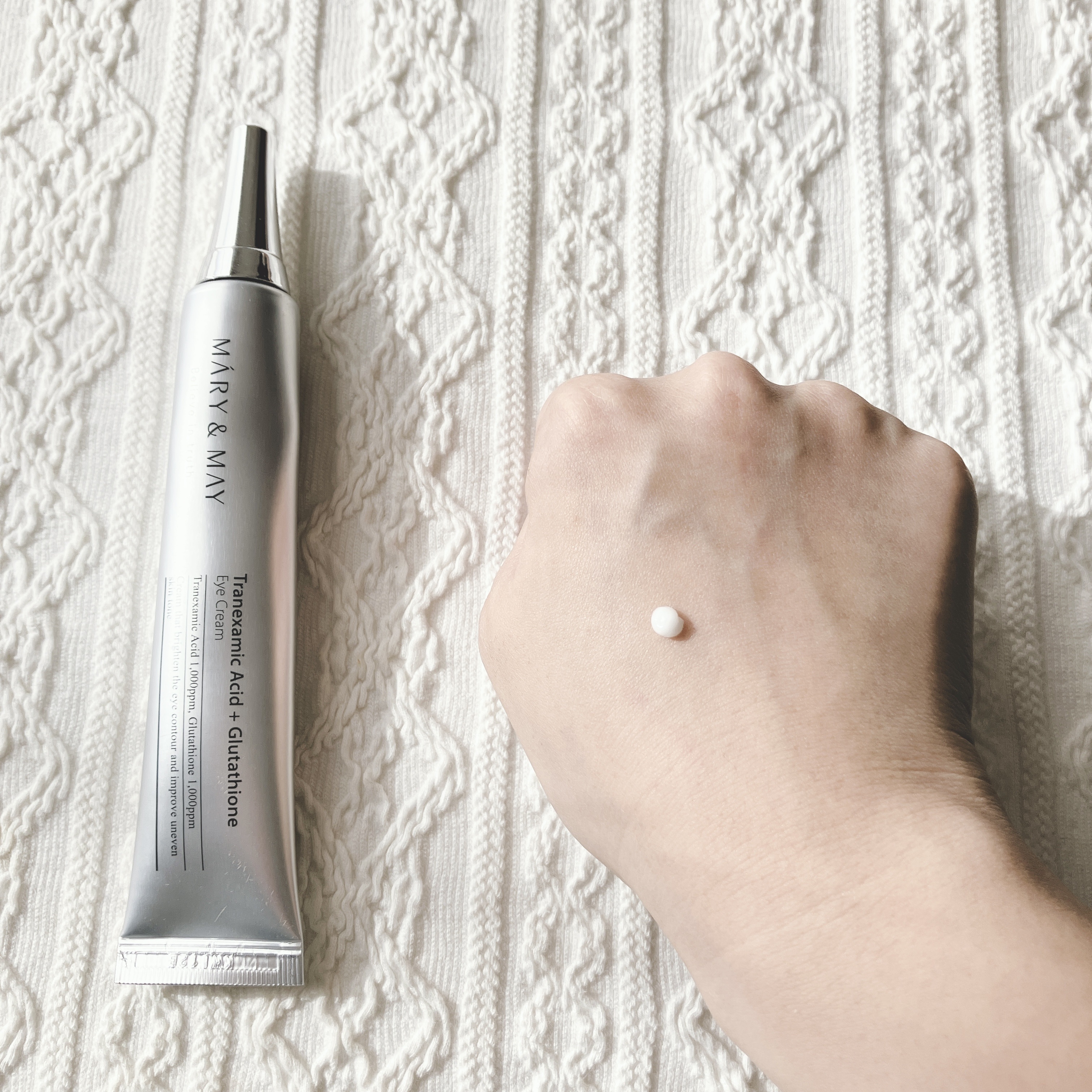 トラネキサム酸＋グルタチオン アイクリーム/MARY&MAY/アイケア・アイクリームを使ったクチコミ（2枚目）