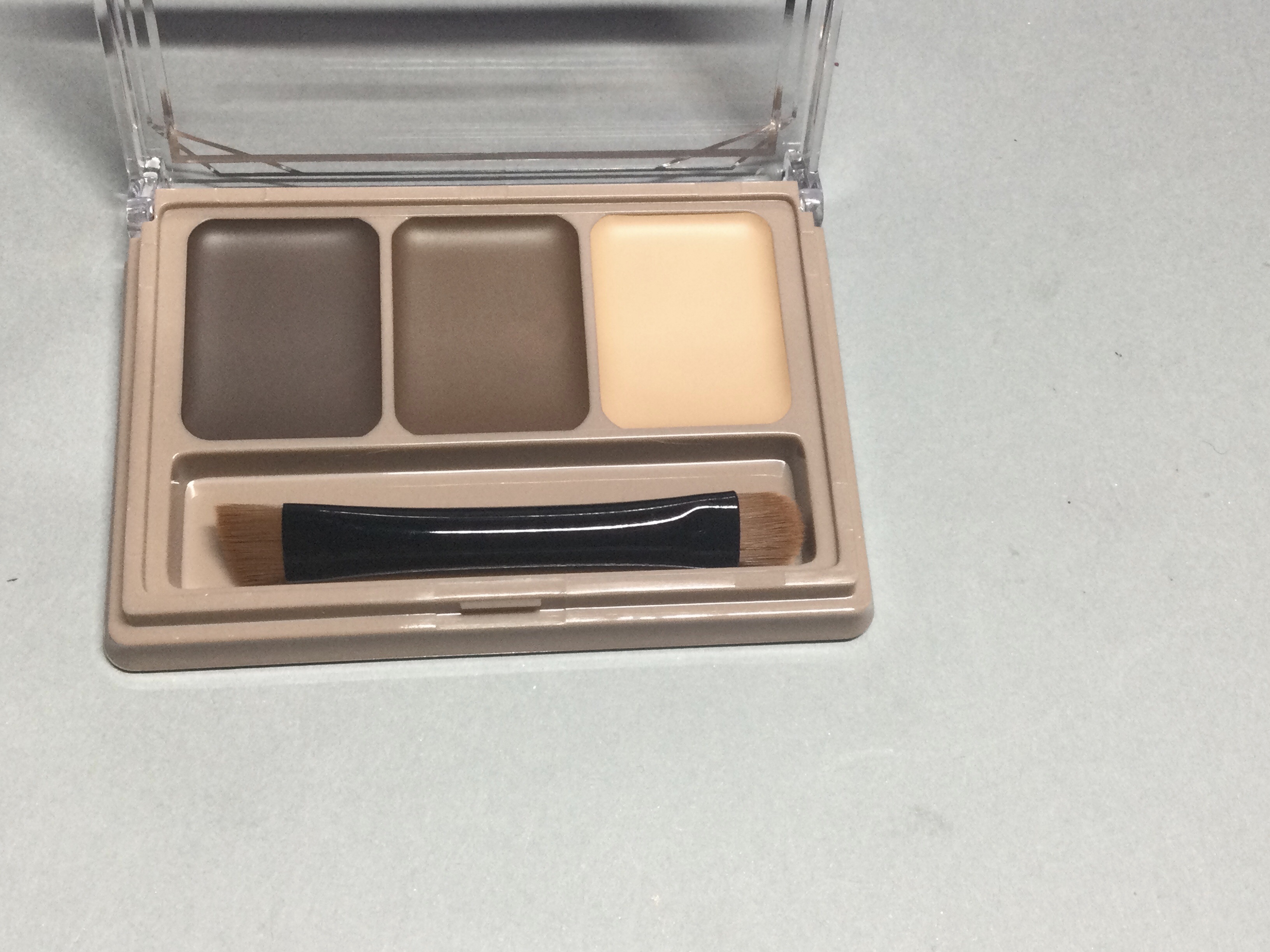 3Dアイブロウワックス 01 ダークブラウン/スウィーツ スウィーツ/パウダーアイブロウを使ったクチコミ（3枚目）