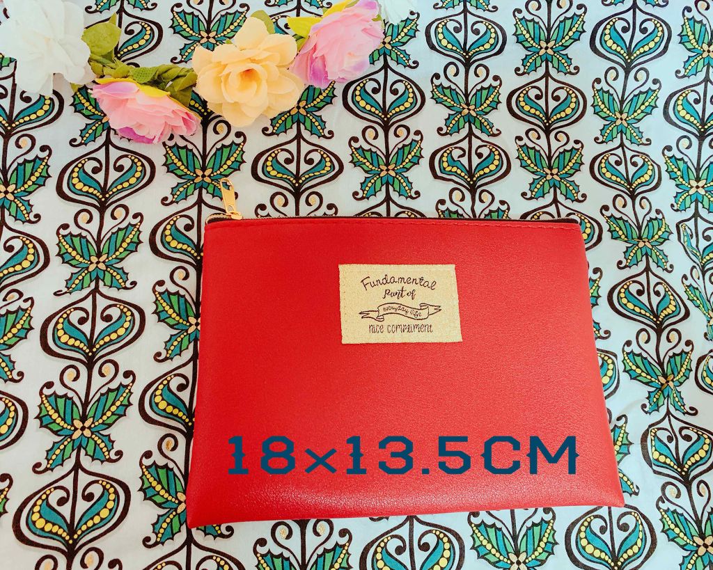 ガールズトレンド研究所 アロマハンドクリームD/DAISO/ハンドクリームを使ったクチコミ（3枚目）