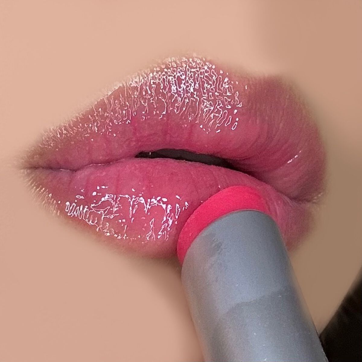 グラスティングメルティングバーム 02 ラヴィーピンク(Lovey Pink)/rom&nd/リップバームを使ったクチコミ（3枚目）