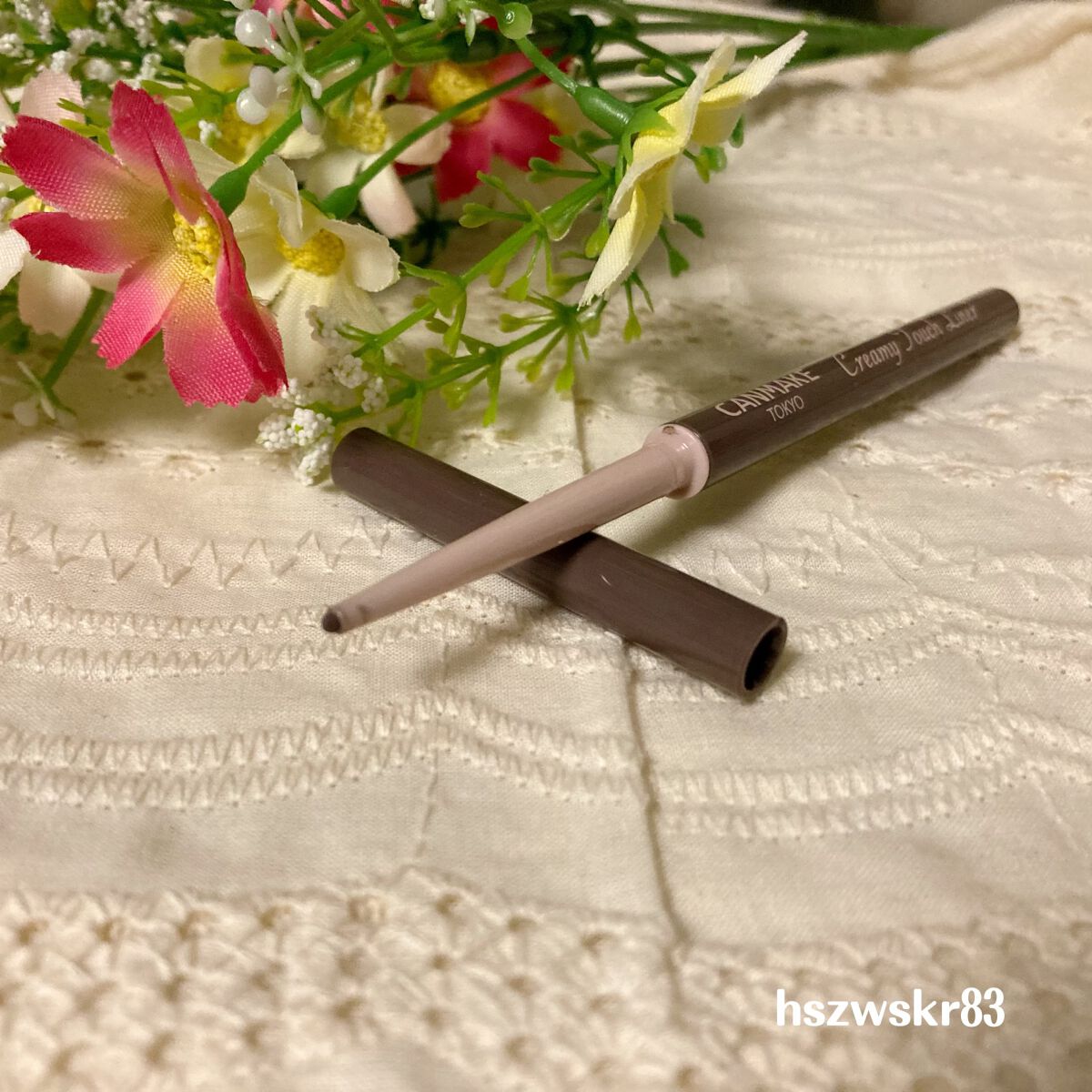 クリーミータッチライナー/キャンメイク/ジェルアイライナーを使ったクチコミ(3枚目)