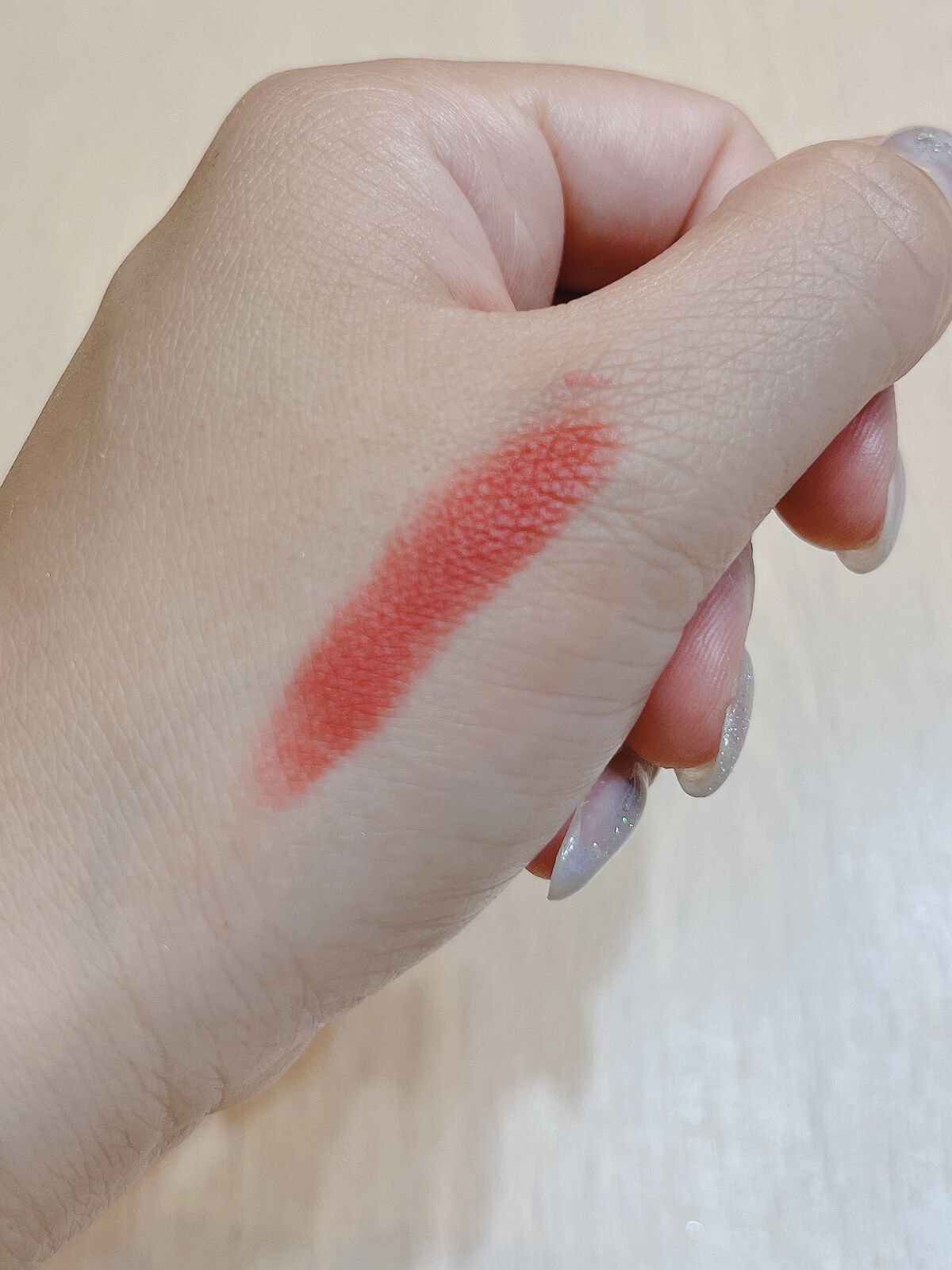 パウダー キス ベルベット ブラー スリム リップスティック シアー アウトレイジ/M・A・C/口紅を使ったクチコミ（3枚目）