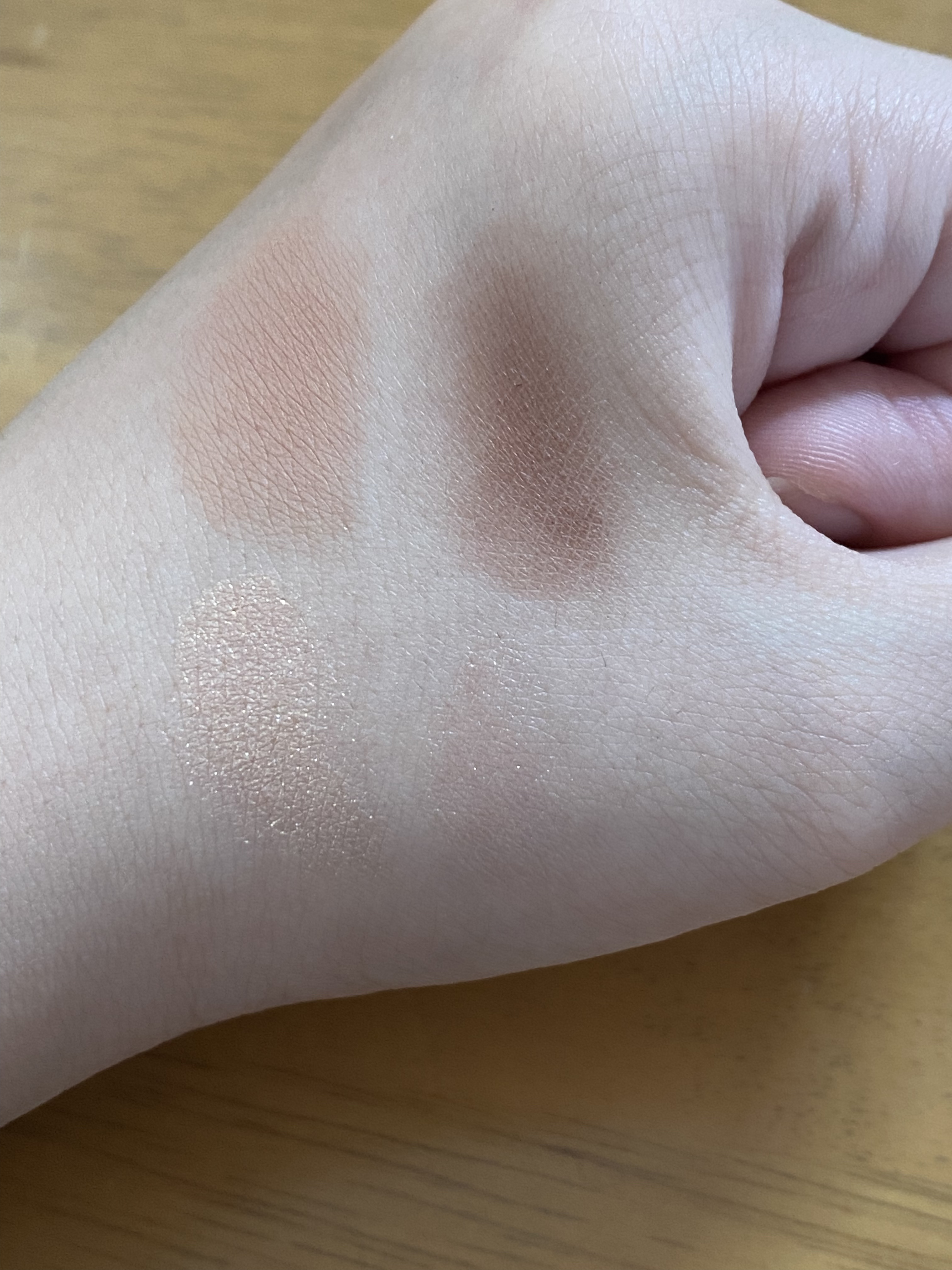 THE アイパレR/b idol/アイシャドウパレットを使ったクチコミ（3枚目）