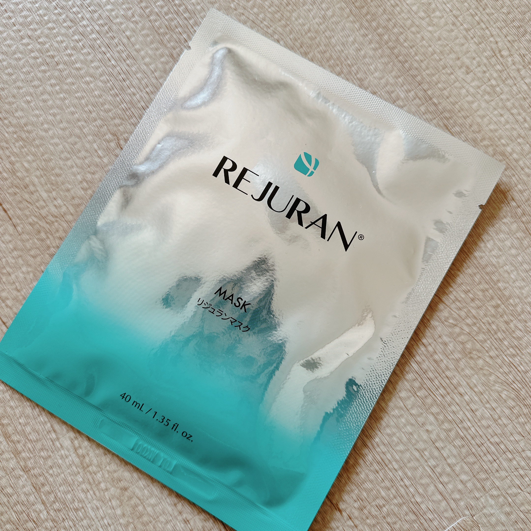 REJURAN モイスチャートリートメントマスク(23ml×5枚入り)/REJURAN COSMETICS/シートマスク・パックを使ったクチコミ（2枚目）