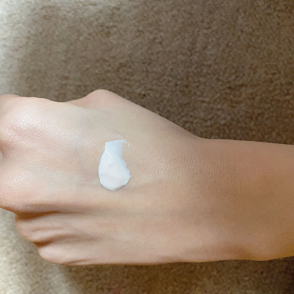 チェリーブロッサム トーンアップ クリーム UV/innisfree/フェイスクリームを使ったクチコミ（3枚目）