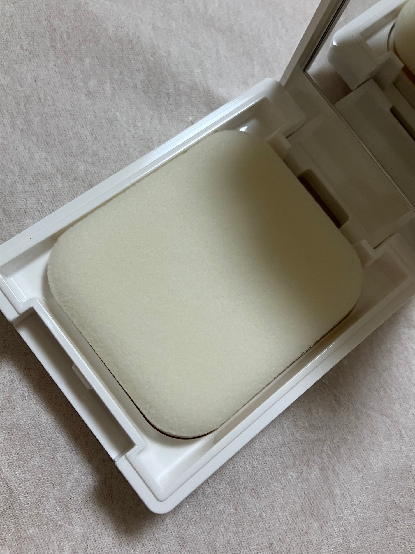 薬用フェイスプロテクトパウダー/IHADA/プレストパウダーを使ったクチコミ(2枚目)