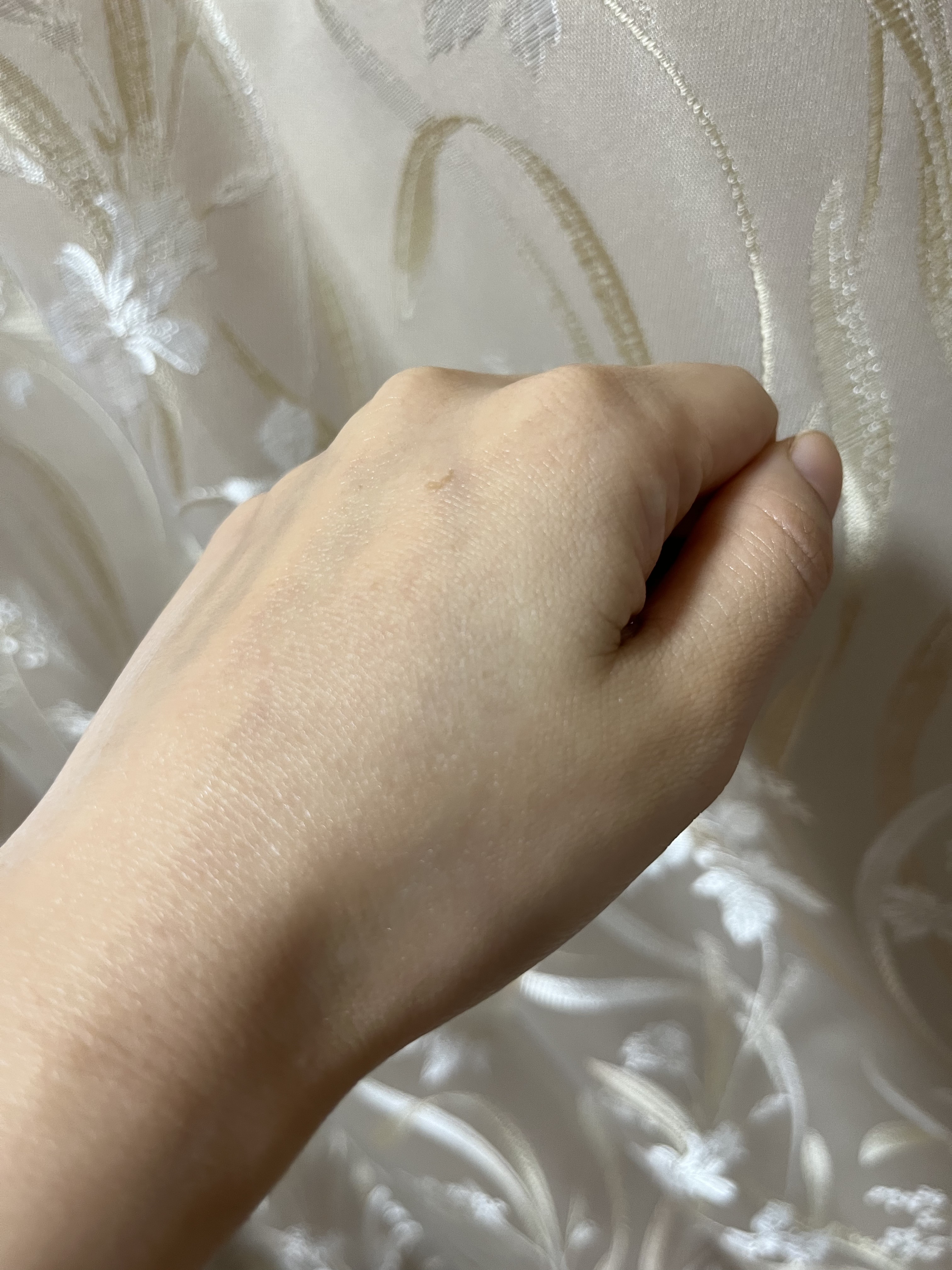 ディセンシア フローレス UVプロテクター/DECENCIA/日焼け止めローションを使ったクチコミ（3枚目）