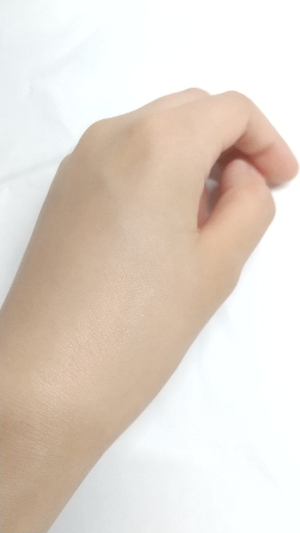 モイスチュアライジング ファンデーション プライマー/PAUL & JOE BEAUTE/化粧下地を使ったクチコミ（3枚目）