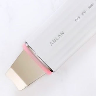 ウォーターピーリング超音波美顔器/ANLAN/美顔器・マッサージを使ったクチコミ(2枚目)
